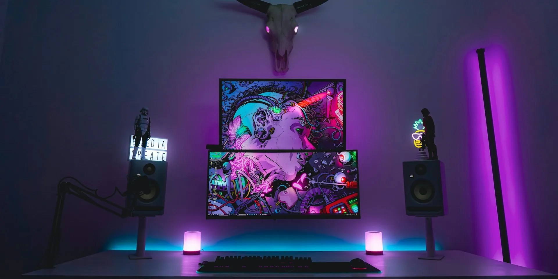 Dual monitors stacked vertically