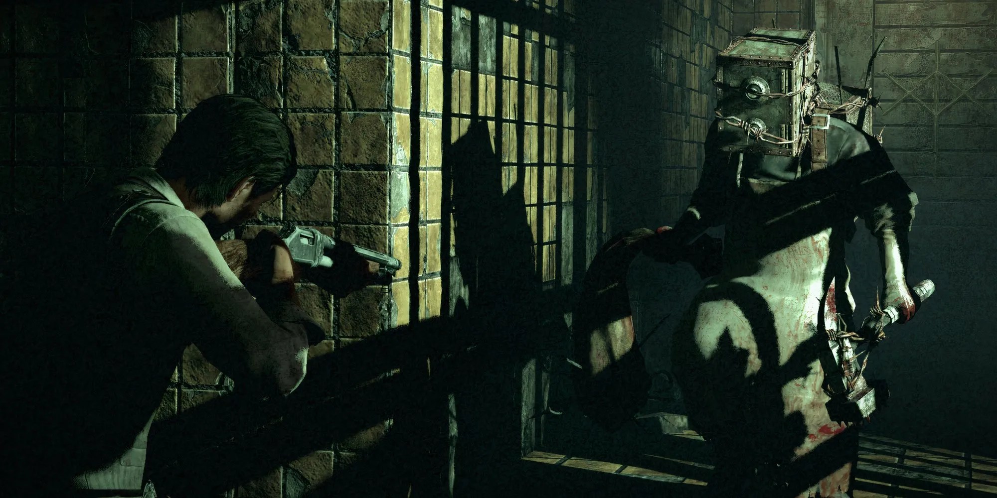 Fighting a boss in The Evil Within