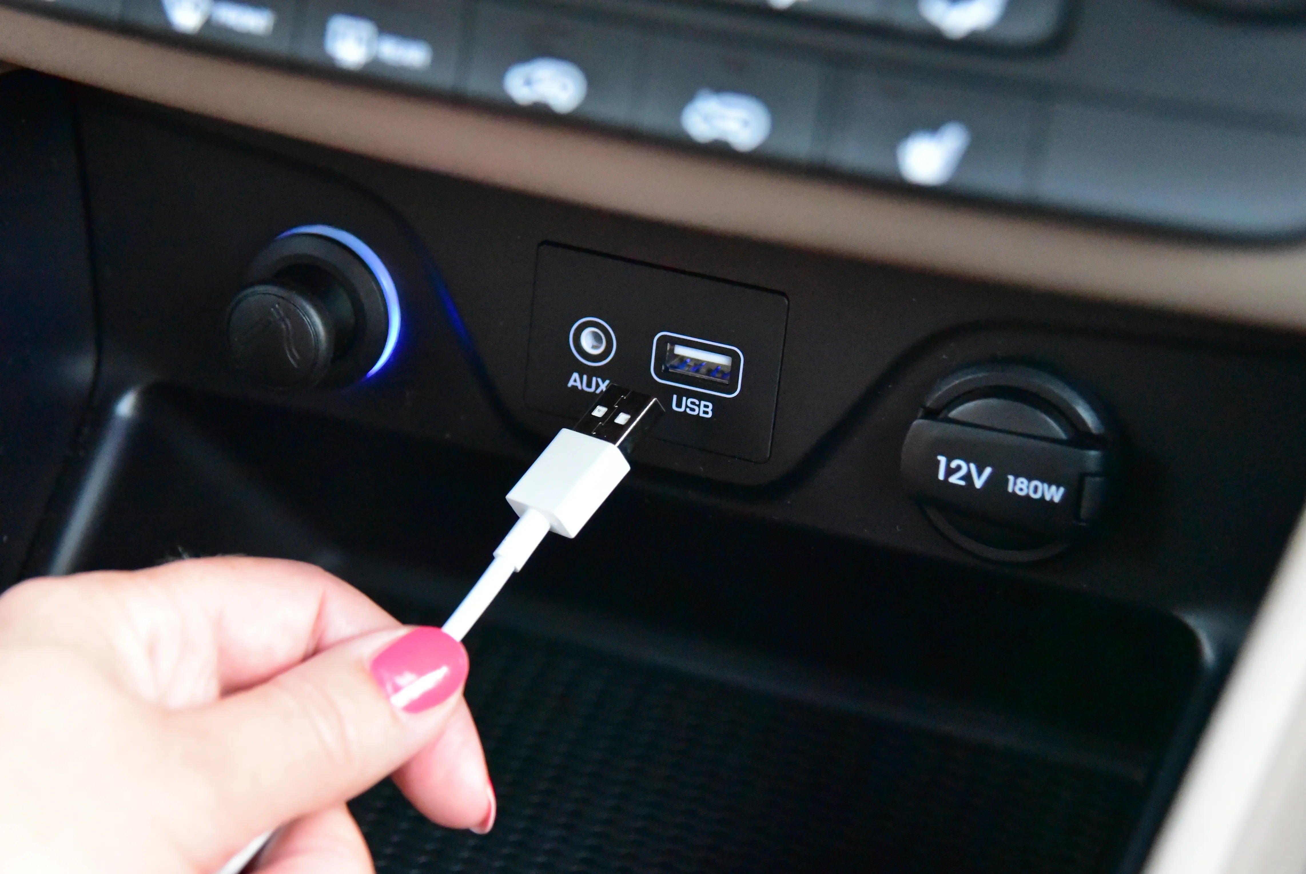 10 features that make the Cadillac Vistiq a true luxury SUV