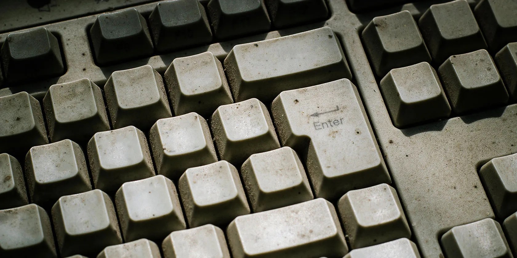 How To Get Crumbs Out Of Keyboard at Cole Gotcher blog