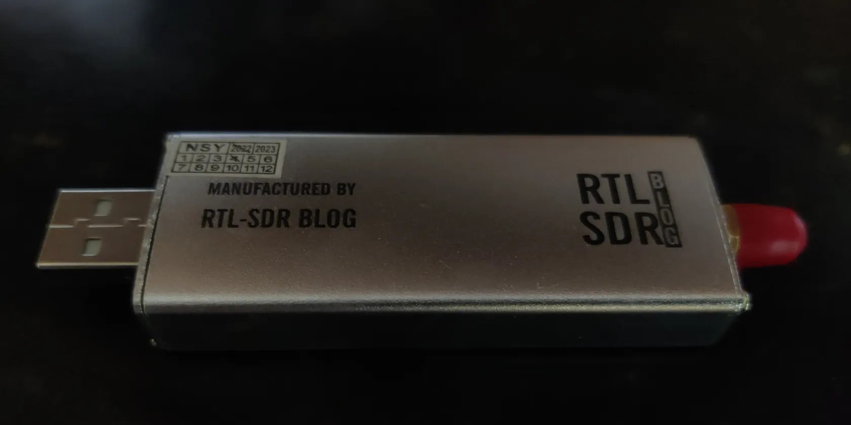 A USB rtl sdr dongle