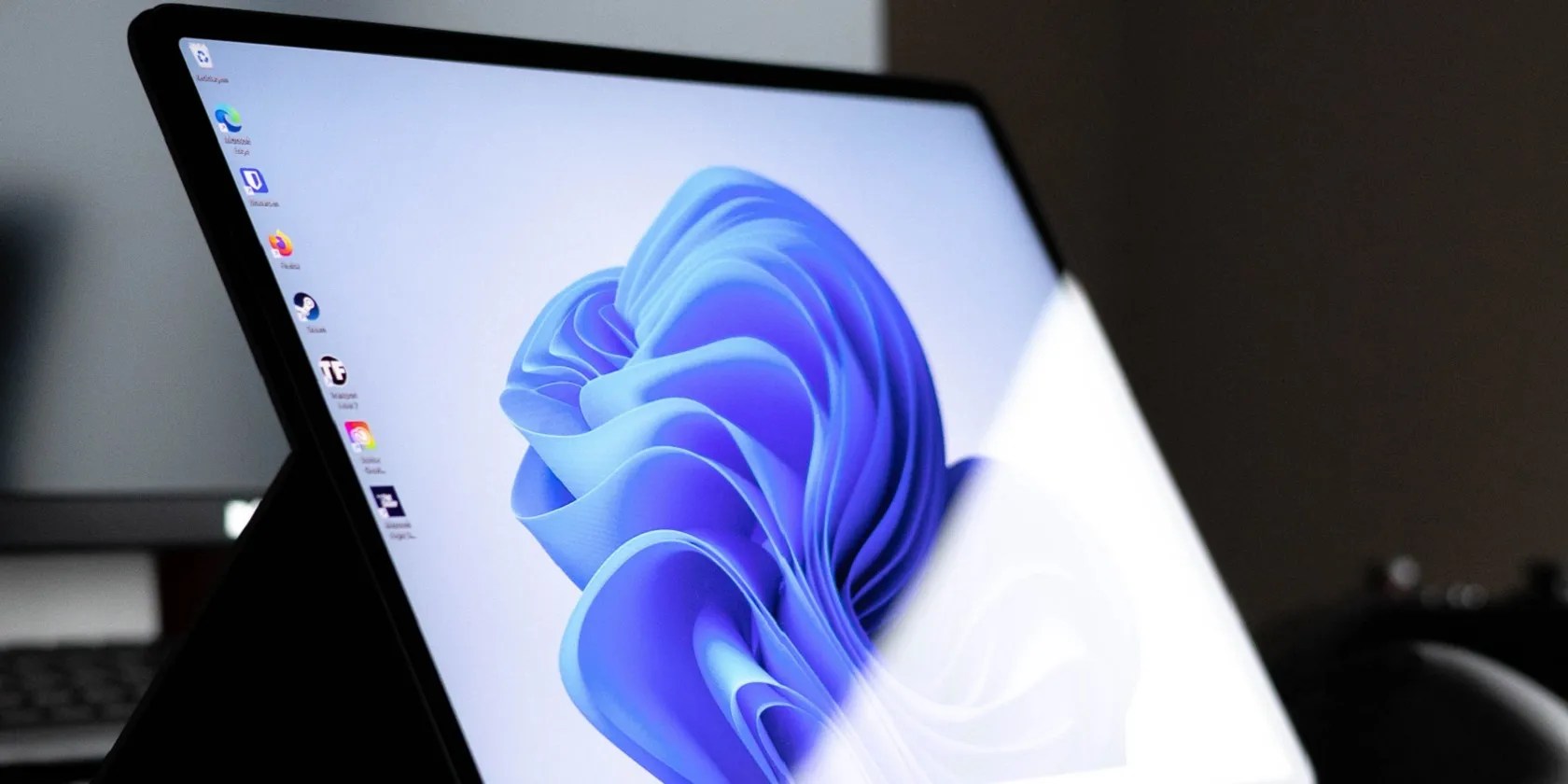 The Windows 11 desktop