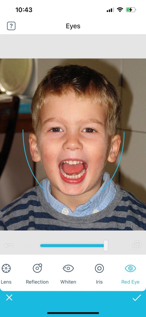 facetune eye fixing redeye