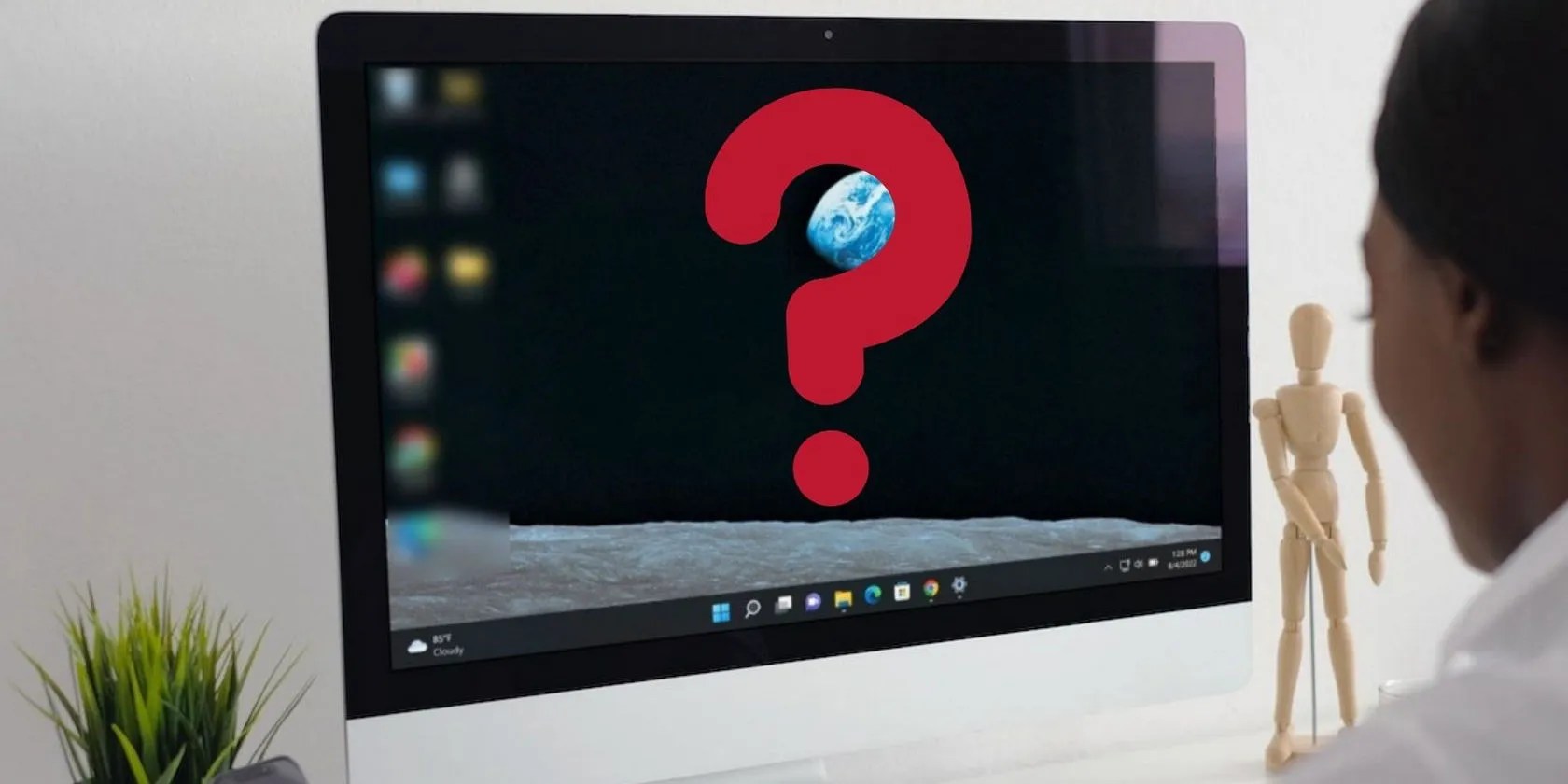Windows computer displaying a red question mark on the deskop