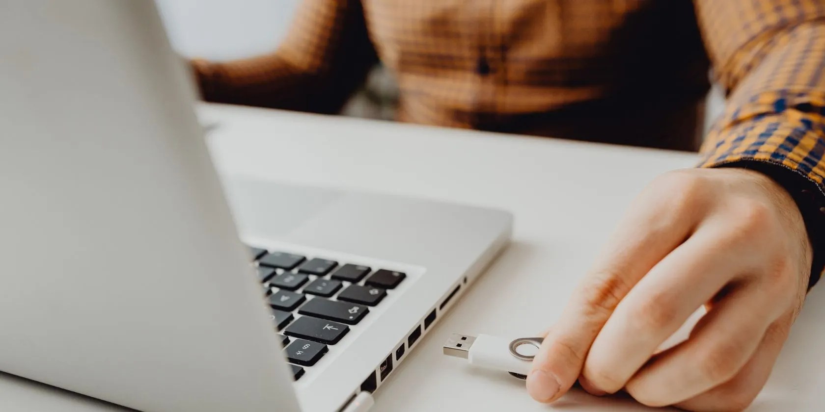 Installing Ubuntu on a USB Drive