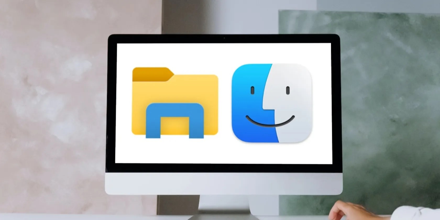 Image of an iMac displaying Finder and File icons