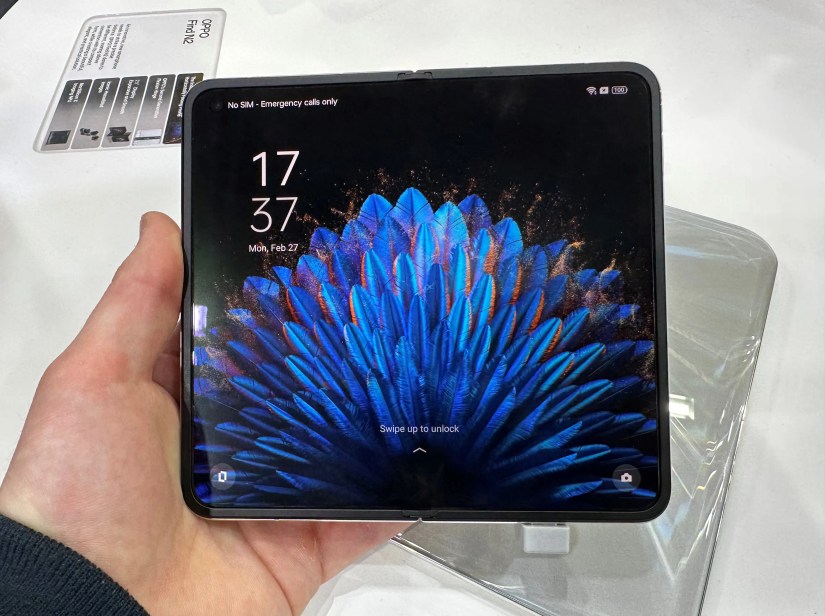 Oppo Find N2 at MWC 2023