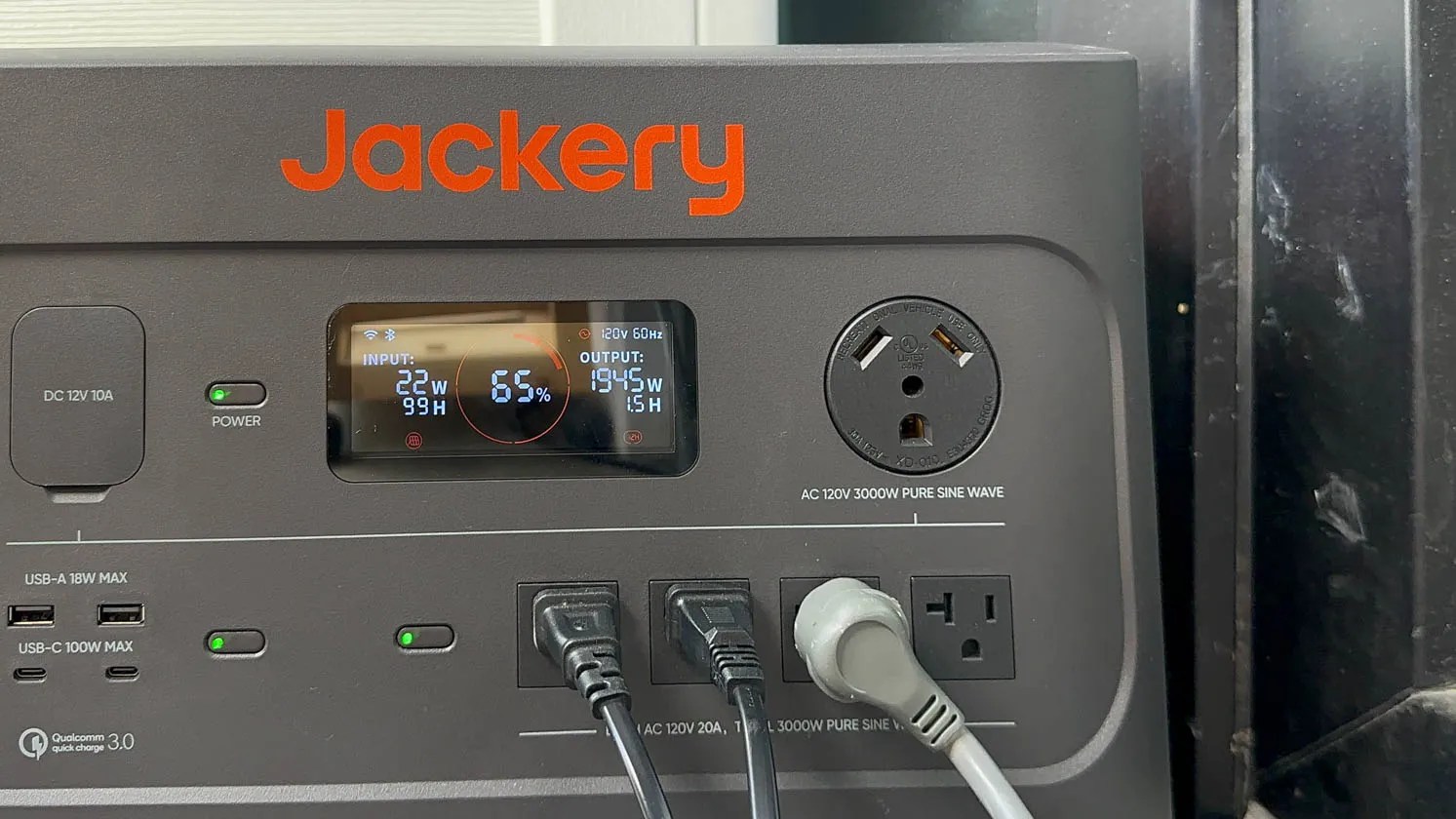 Jackery Solar Generator 3000 Pro Bigger, More Portable, and Faster