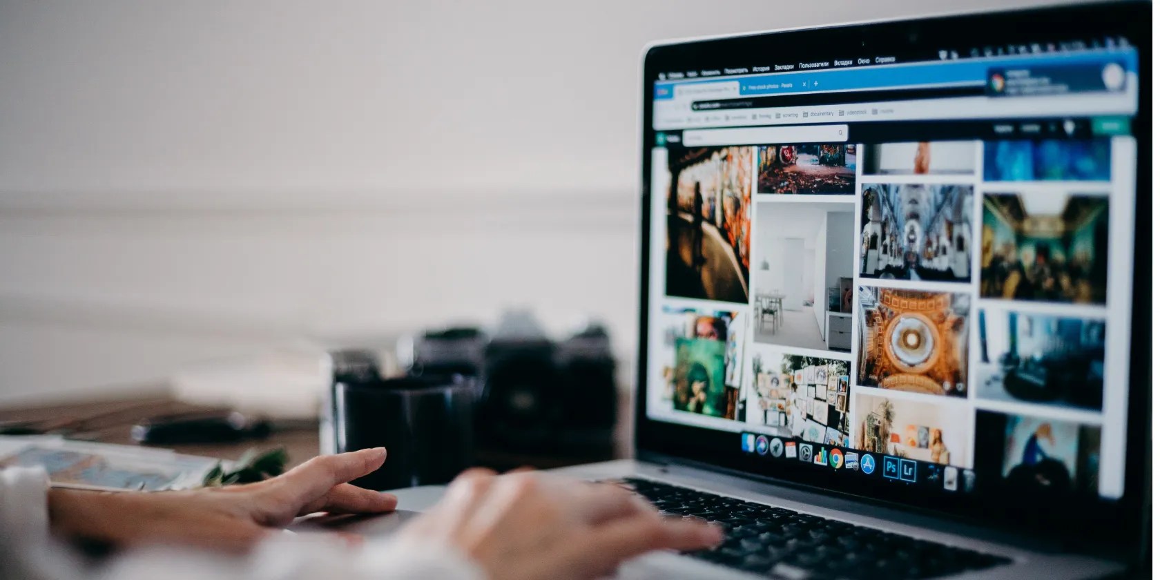 Browsing images to create a website