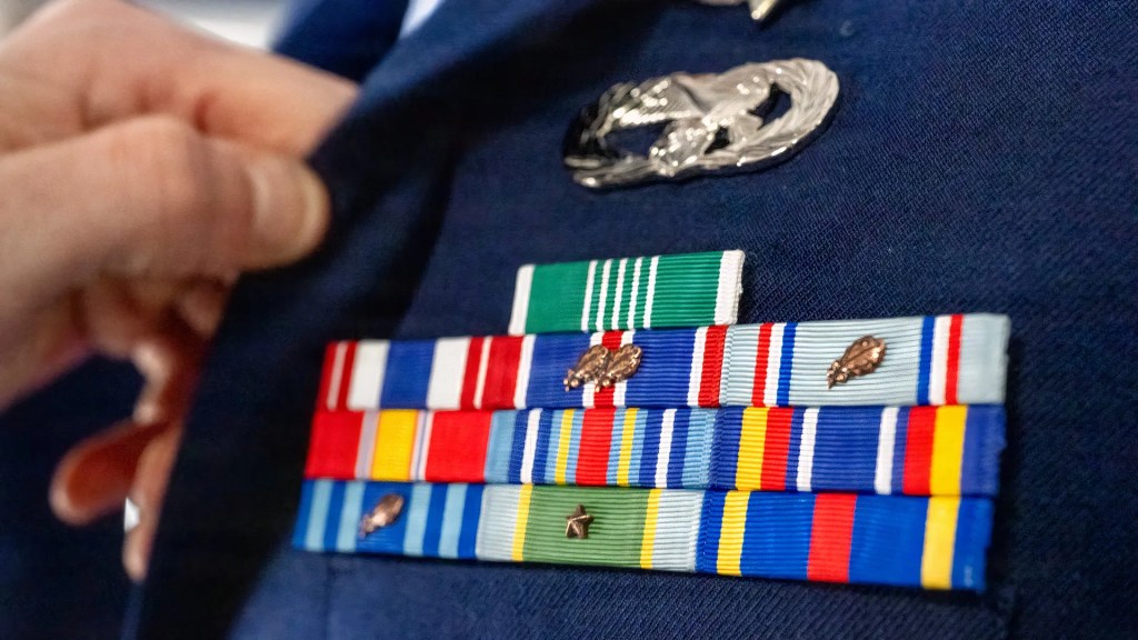 Louisiana Lawmakers Unanimously Pass Bill Criminalizing Stolen Valor Louisiana Lawmakers Unanimously Pass Bill Criminalizing Stolen Valor