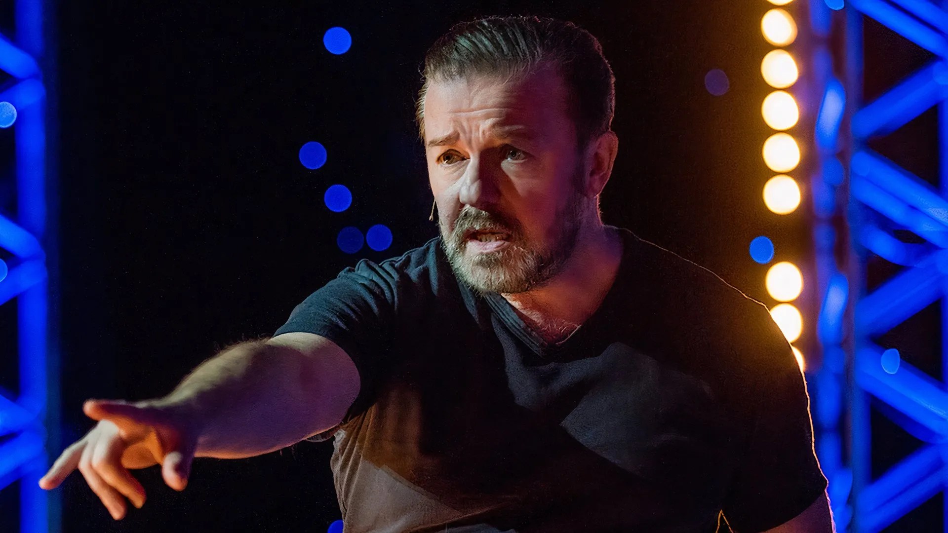 Ricky Gervais’ Golden Globes Monologue Resurfaces After Grammy’s Speeches