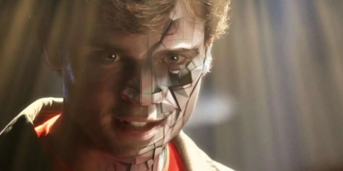 10 Strongest Characters In Smallville, Ranked