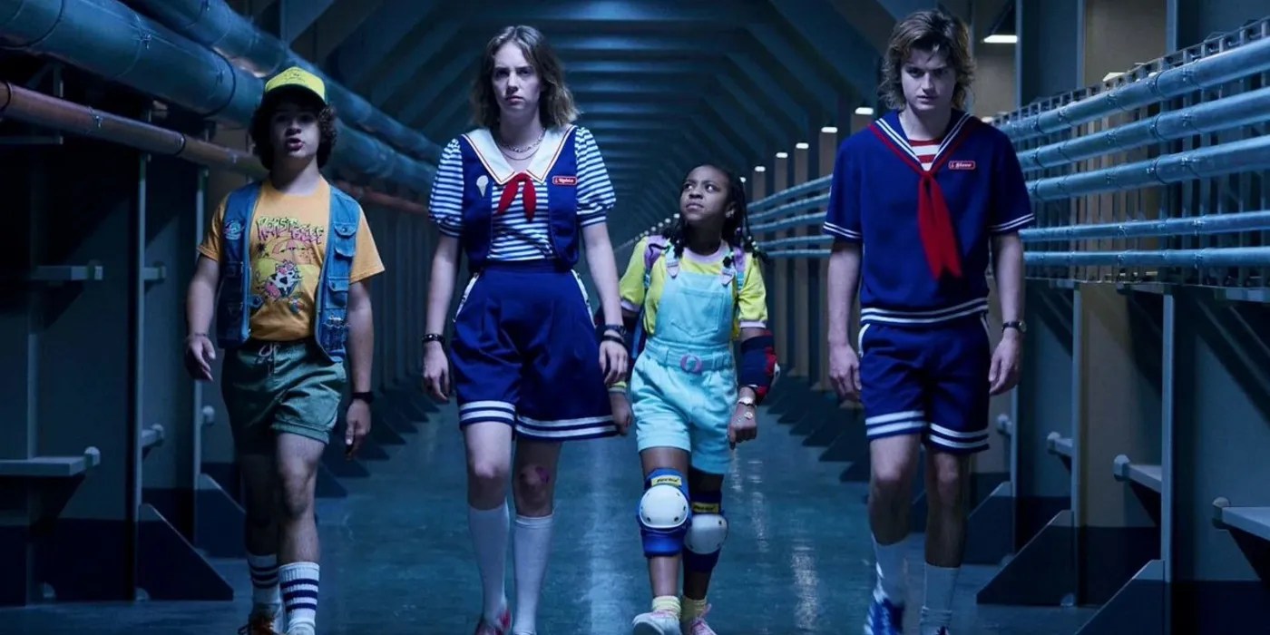 Stranger Things 10 Things You Didn't Notice About The Scoop Troop