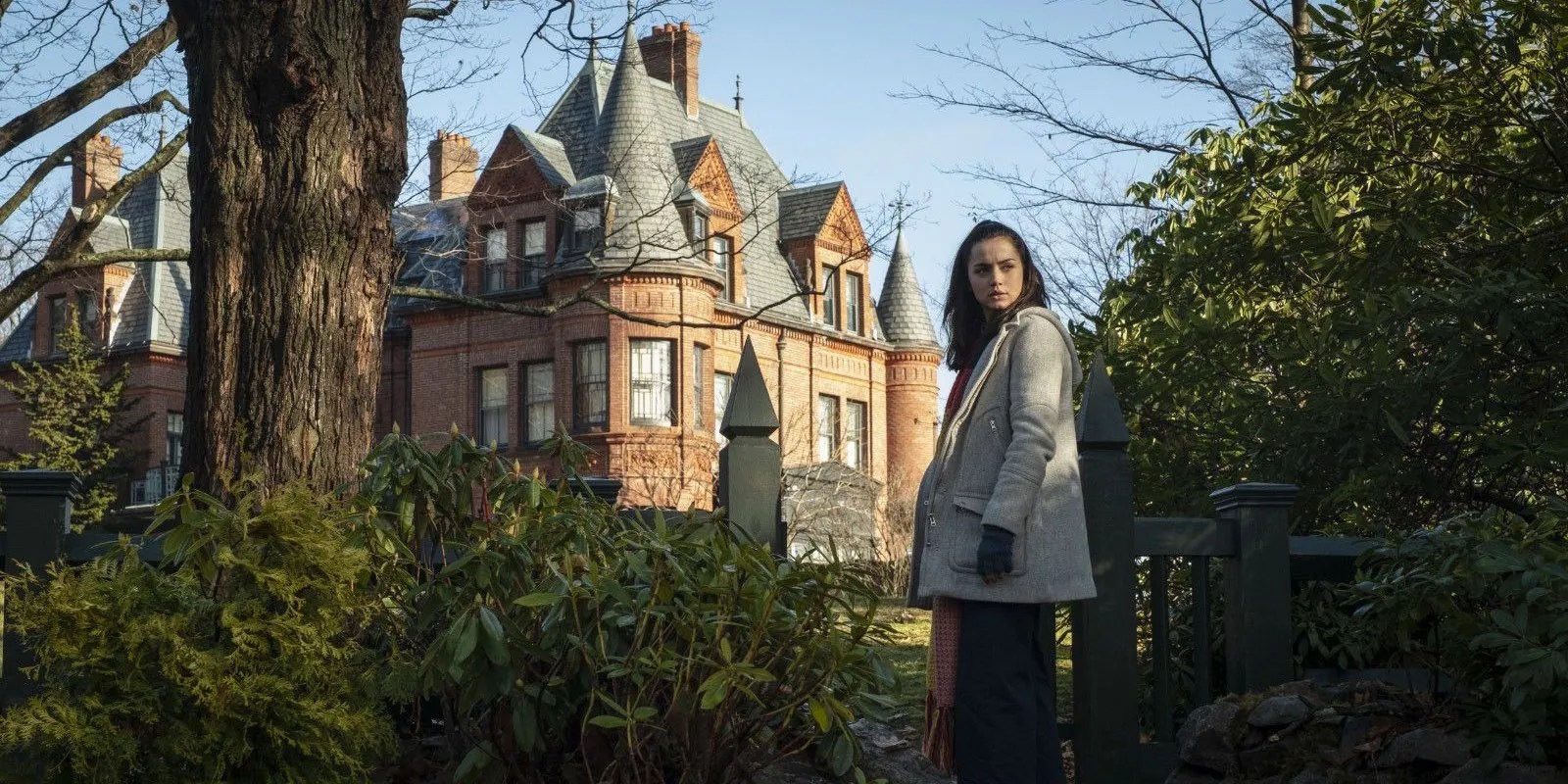 Knives Out Combines DayForNight & Night Shots For Its Unique Look