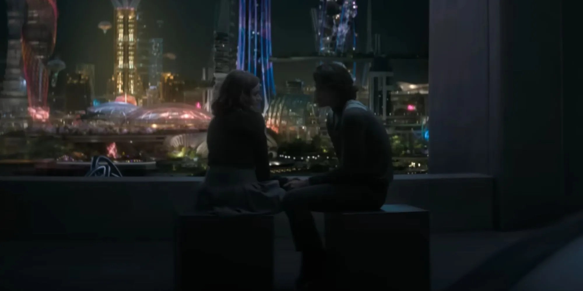 Tally and Peris talking with the city in the background in Uglies