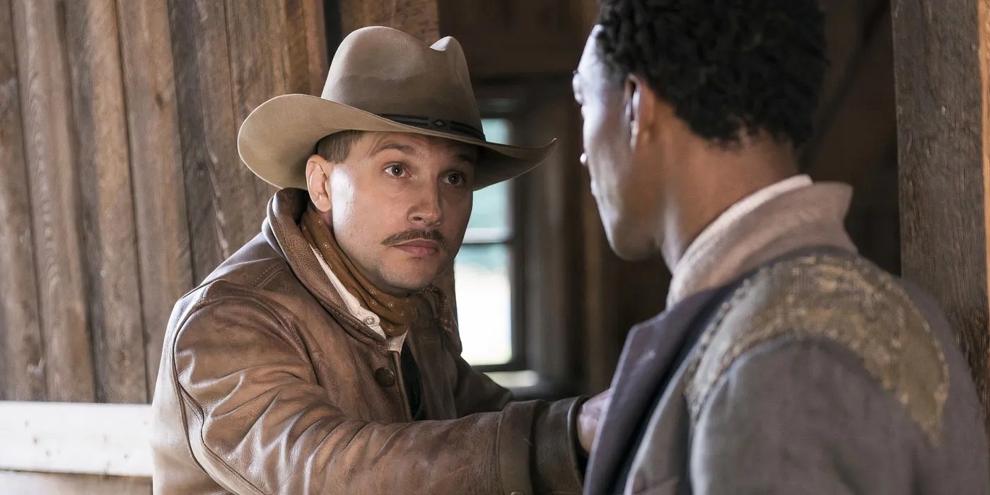 Damnation 2017 - Arnold Pinnock and Logan Marshall-Green talking in a stable