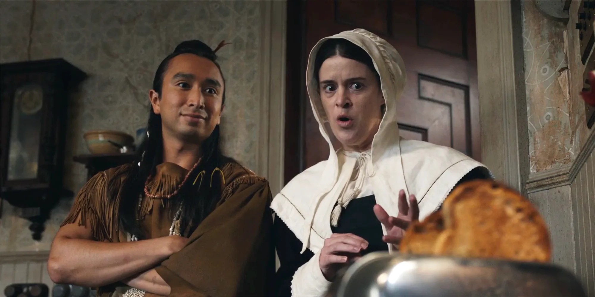 Sasappis and Patience in front of the toaster in Ghosts