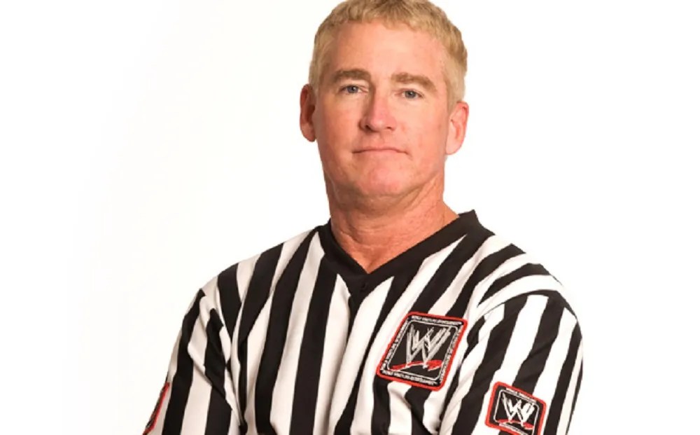 20 Fascinating Facts You Didn’t Know About WWE Referees