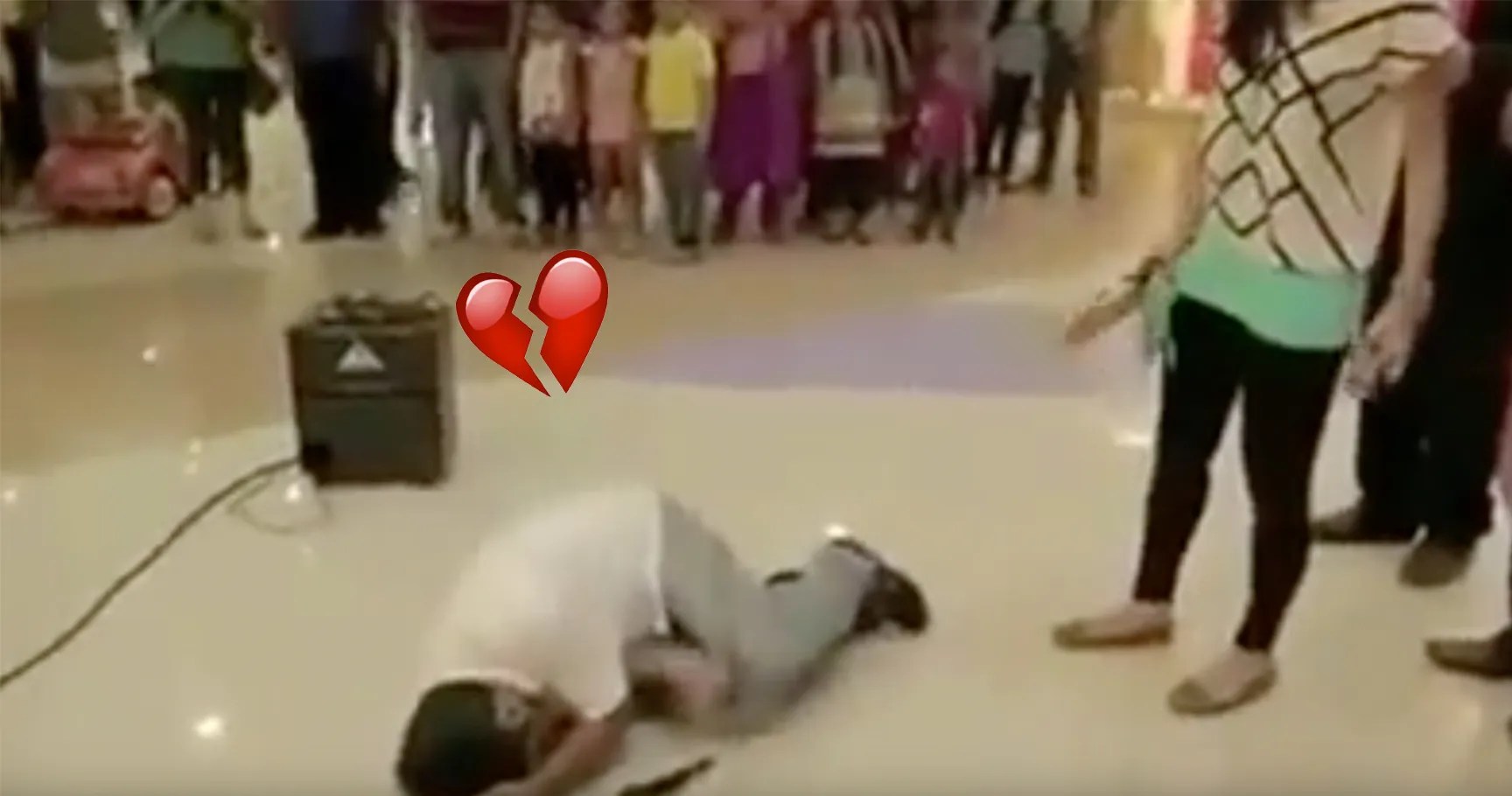15 Proposals That Went Horribly, Horribly Wrong TheThings