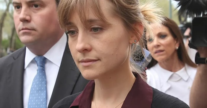 Does Allison Mack Have Any Money Or Celebrity Ties After Two Years In ... Does Allison Mack Have Any Money Or Celebrity Ties After Two Years In ...