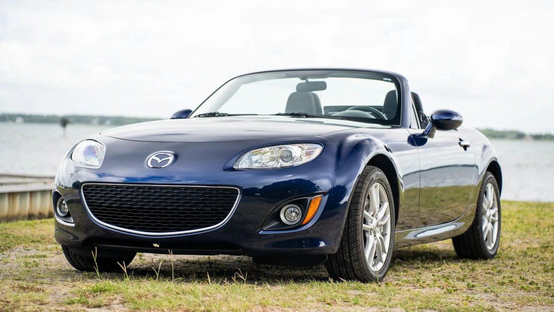 Here's How Much A 5-Year-Old Mazda Miata Is Worth Today