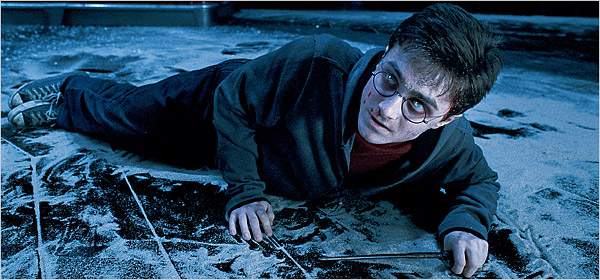 "Harry Potter and the Order of the Phoenix" Movies Review The New