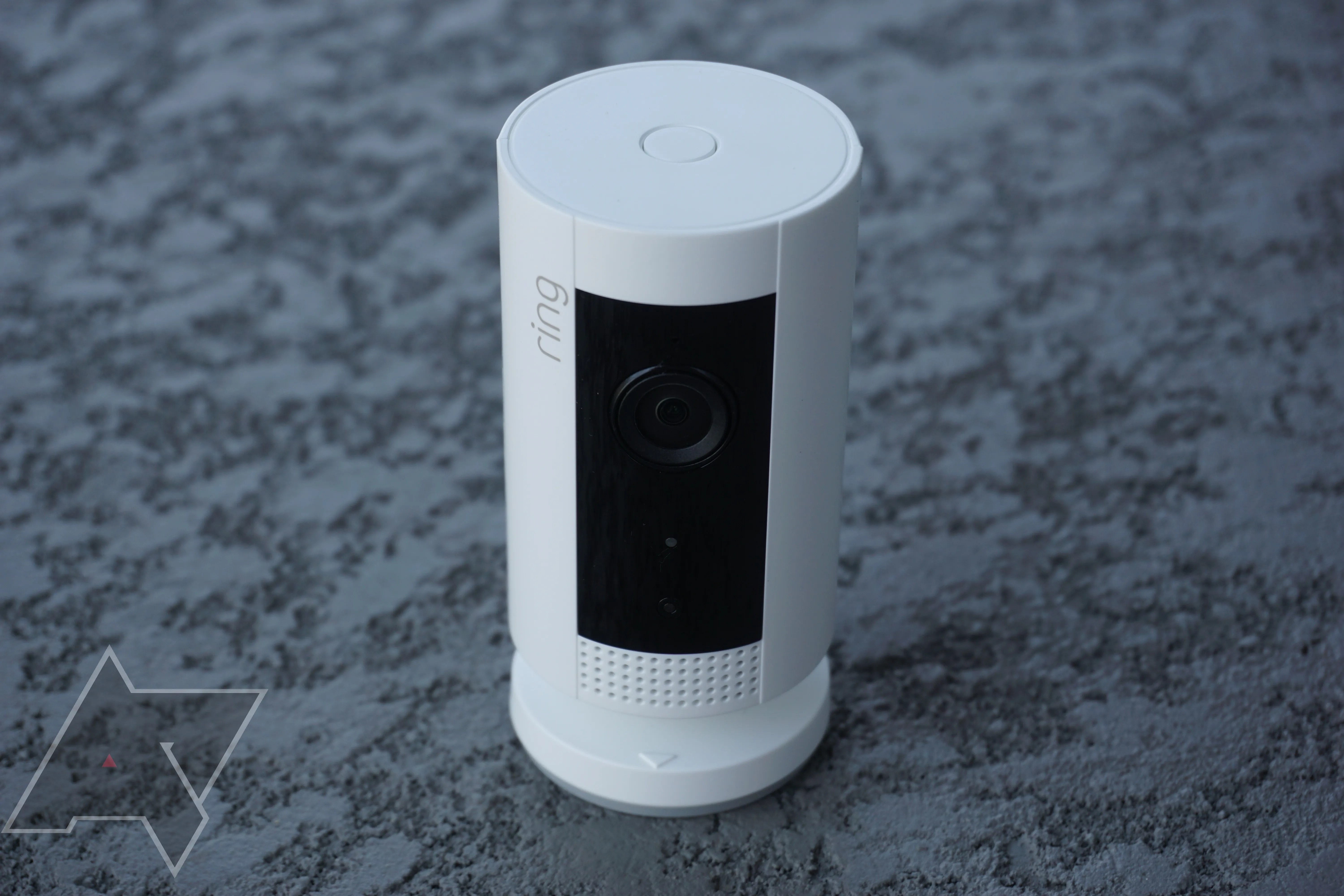 Does the Ring Camera Light Up When Live View?