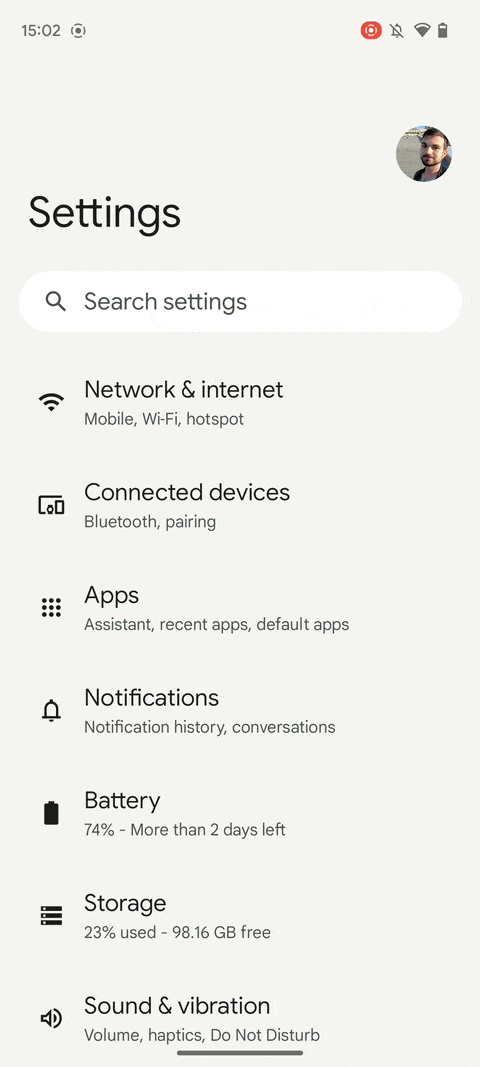 Android 14 DP2&rsquo;s gestures in action.