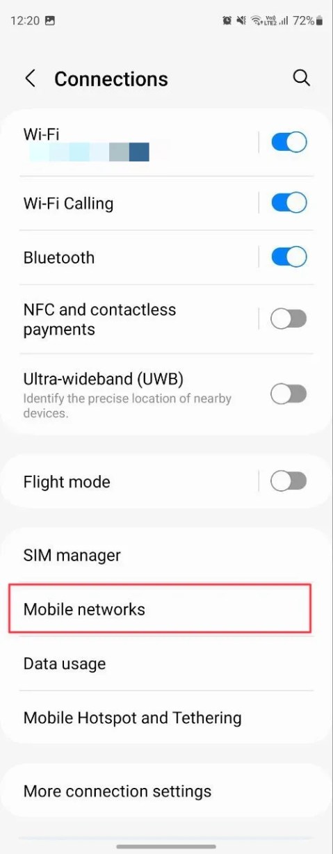 Android Connections settings page screenshot showing Mobile Networks