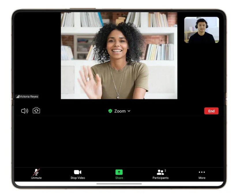 Zoom Foldable Layout