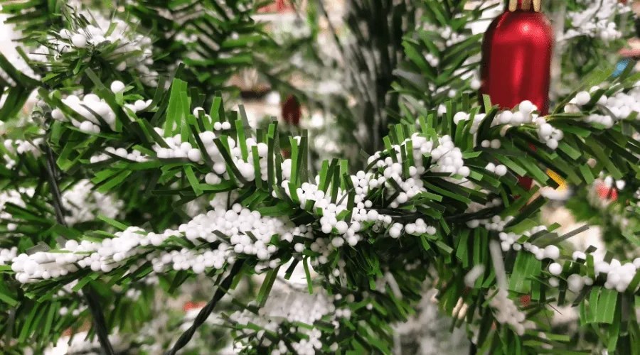 artificial tree branch tips with blunt streamer needles and foam flocking