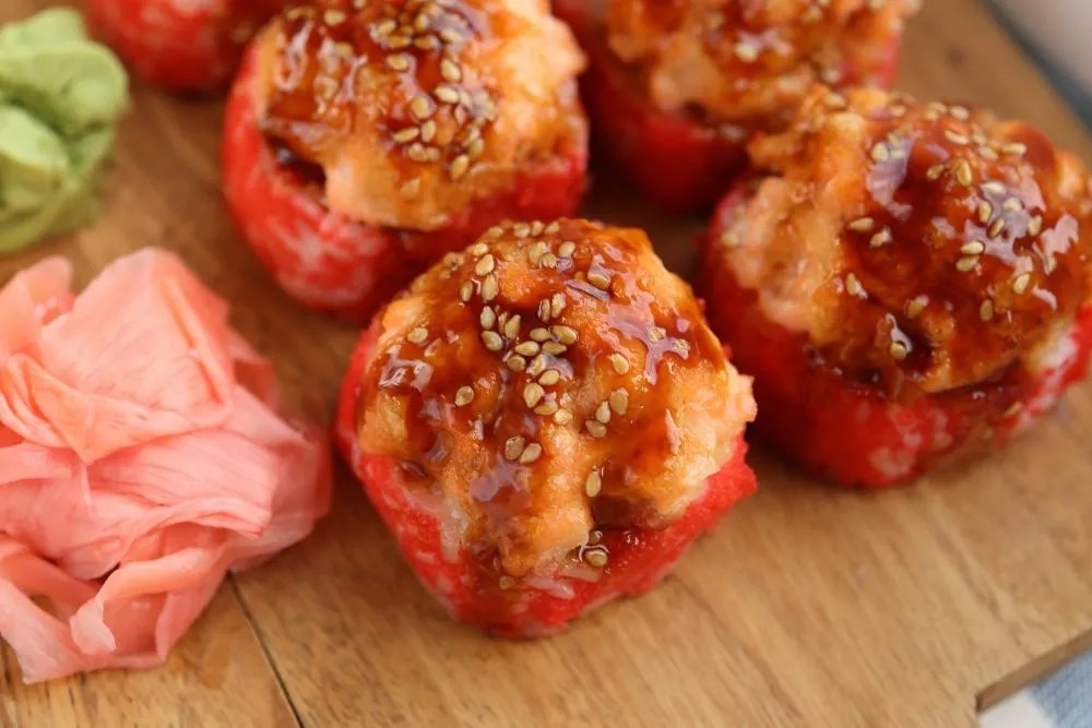 Stuffed tomatoes for baking