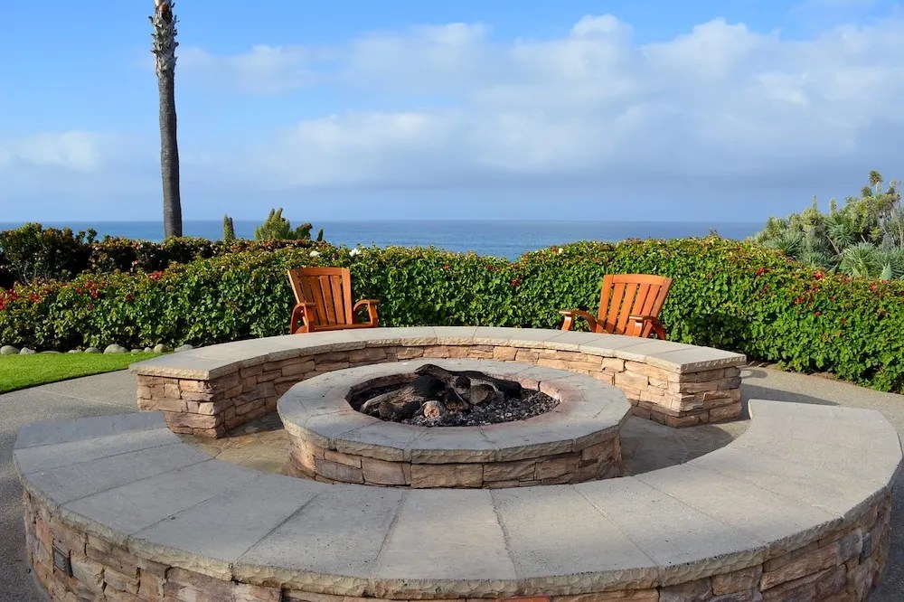 fire pit between two circle seating