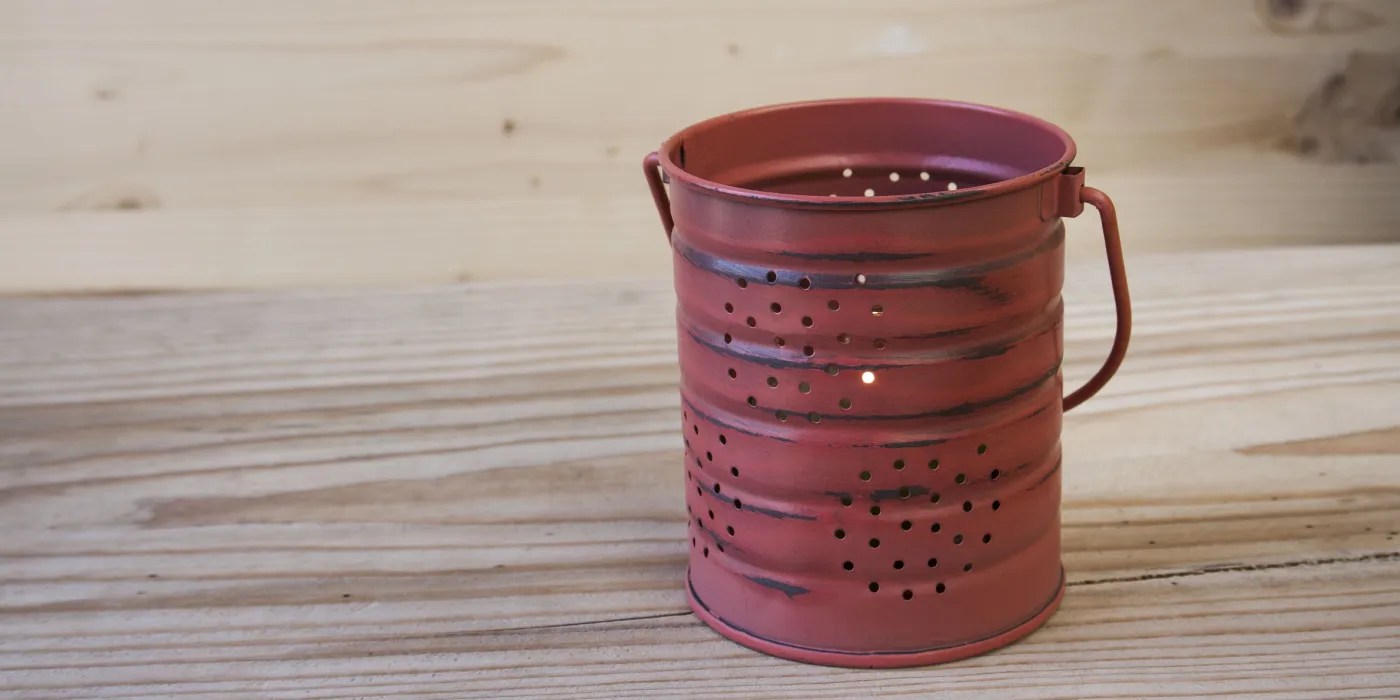 Decorative purple can lantern