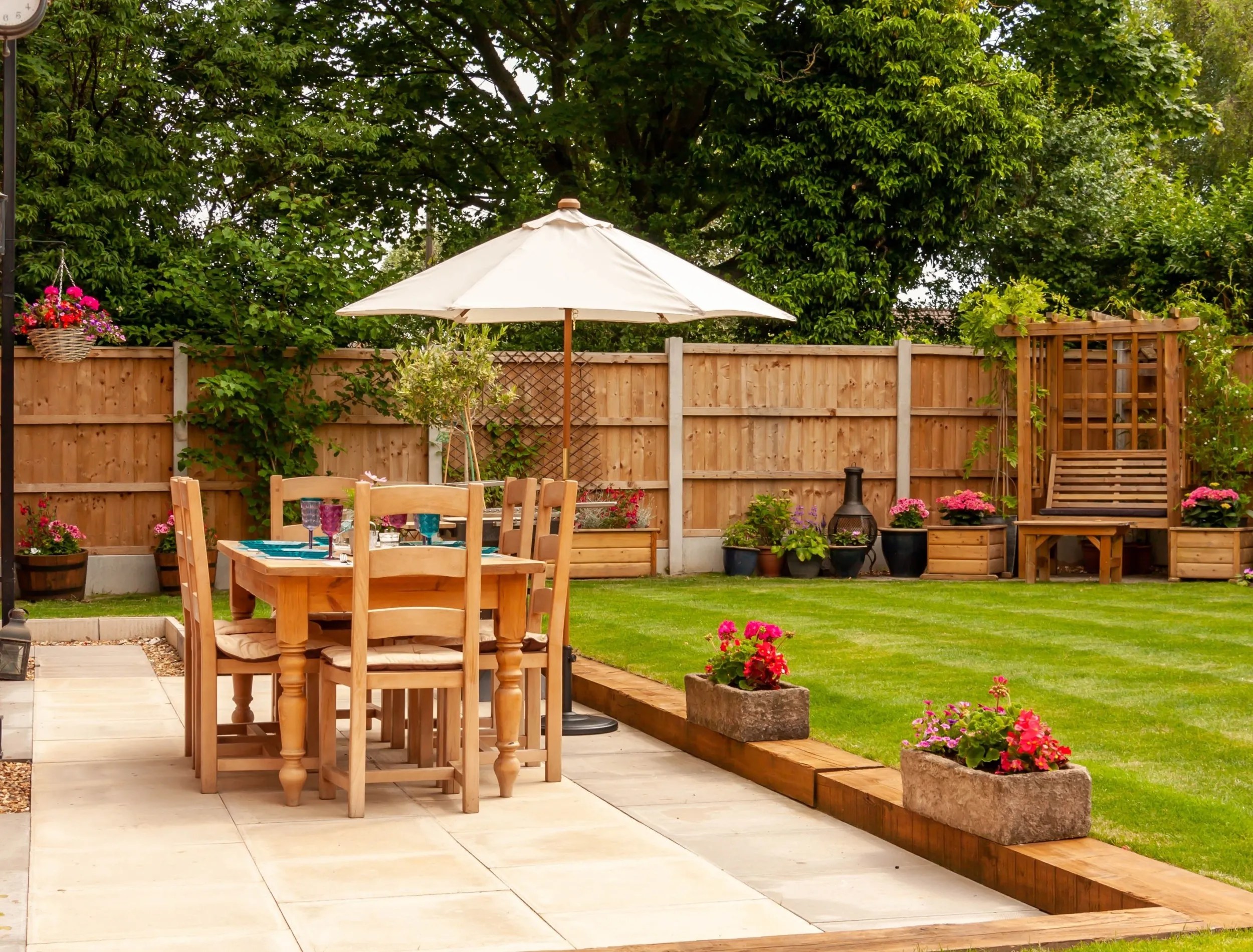 Landscape Design Blend a Rustic Garden with Modern Landscaping