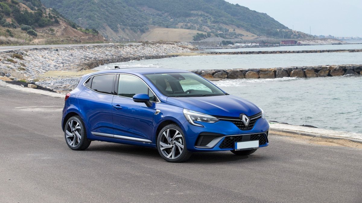 Quels équipements et options choisir pour votre Renault Clio