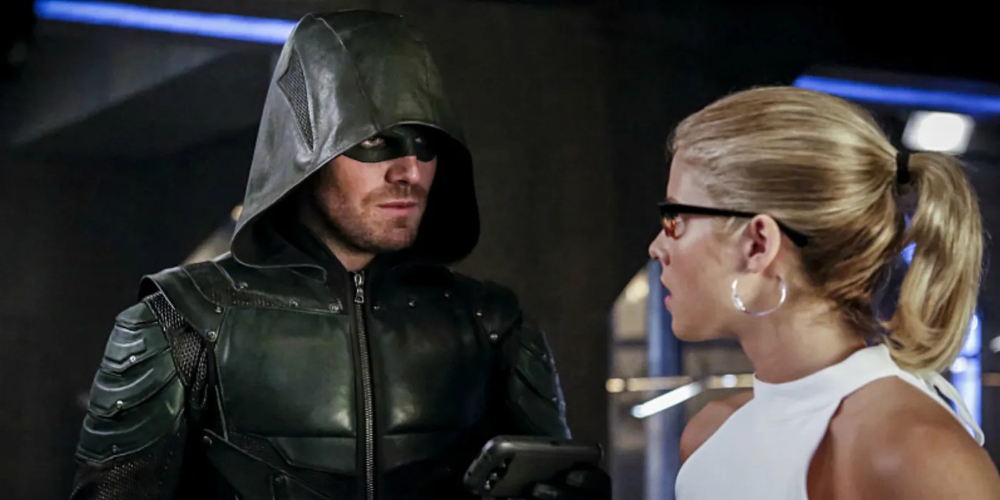 Stephen Amell and Emily Bett Rickards Share An Unlikely PostArrow
