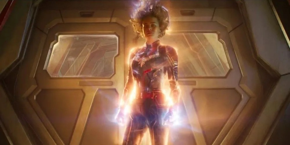 Carol Danvers Vs. Kara Danvers Who Wins?