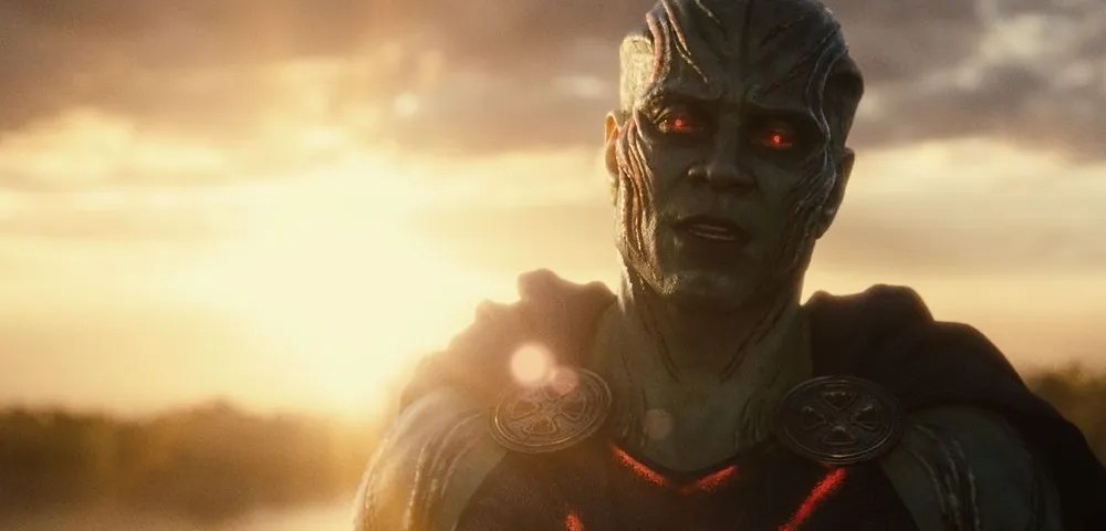 manhunter Cropped.jpg?q=50&amp;fit=crop&amp;w=740&amp;h=355&amp;dpr=1