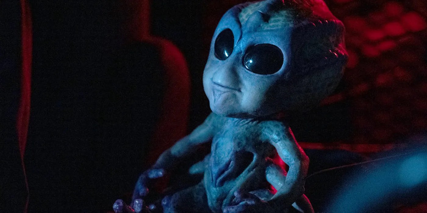 Resident Alien Season 2 Had Its Mandalorian Moment