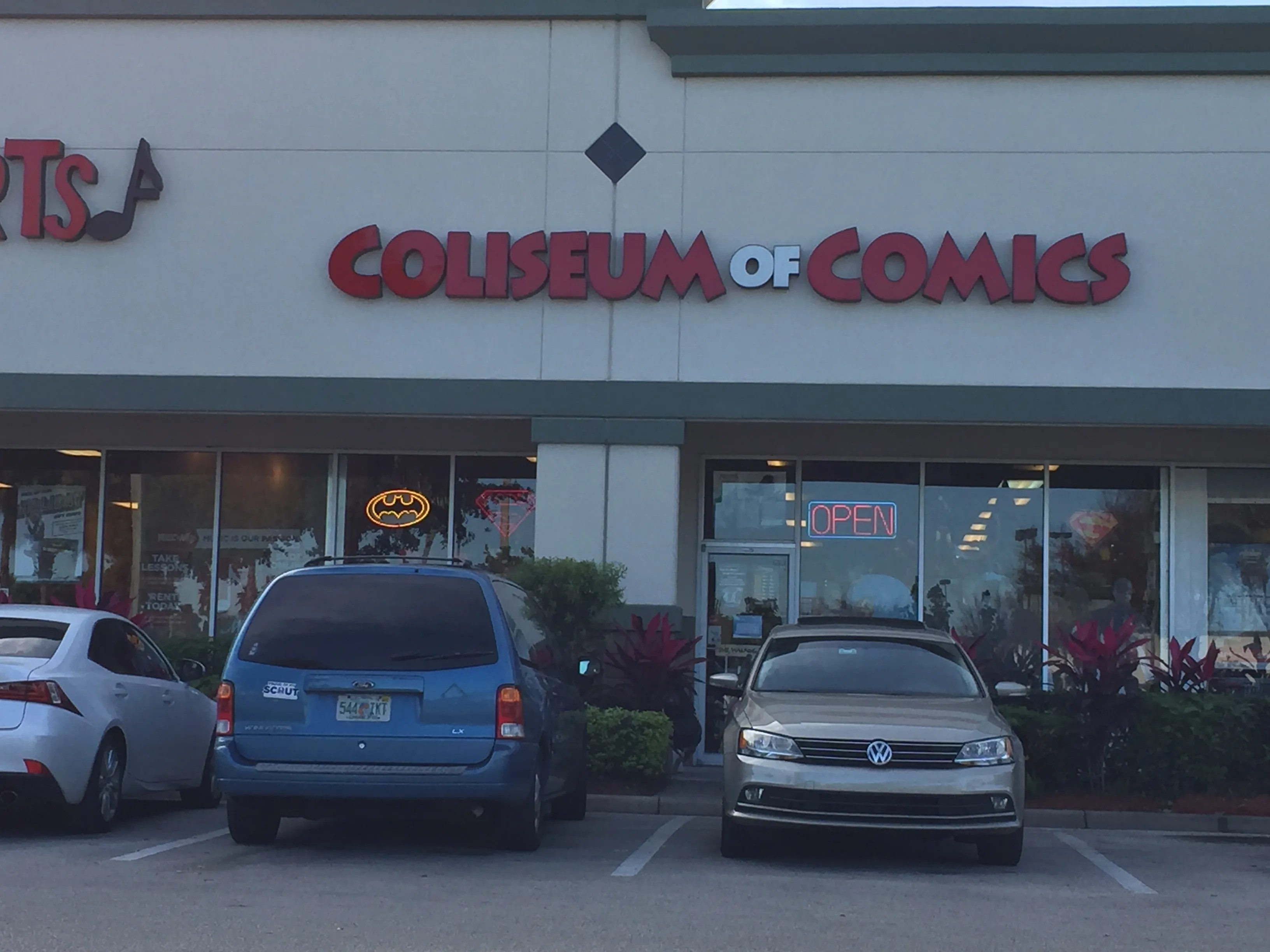 Store Tour Coliseum of Comics in Orlando, Florida