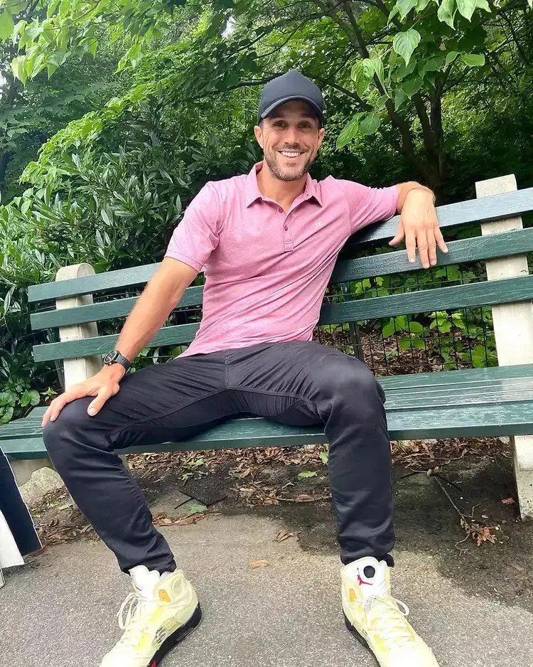 'The Bachelorette’s Zac Clark Shares How His Past Addiction Started