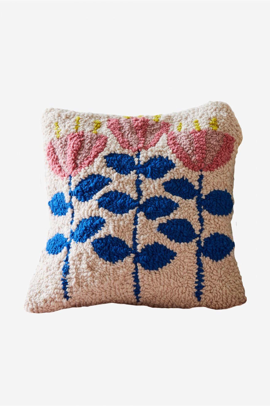 Modèle Coussin carré Punch Needle motif loisirs créatifs Idées