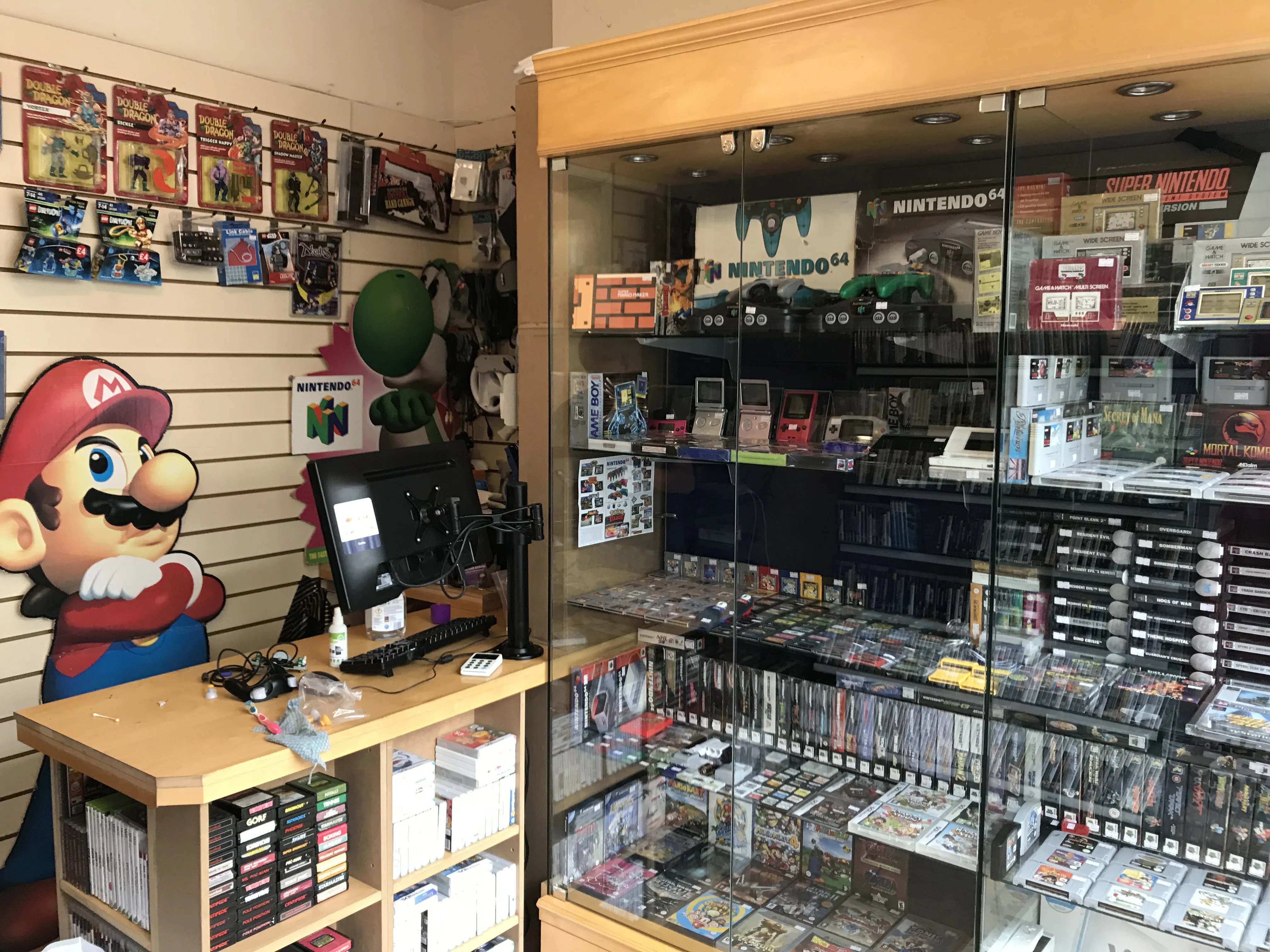 A Guide on How To Find and Buy Retro Video Games