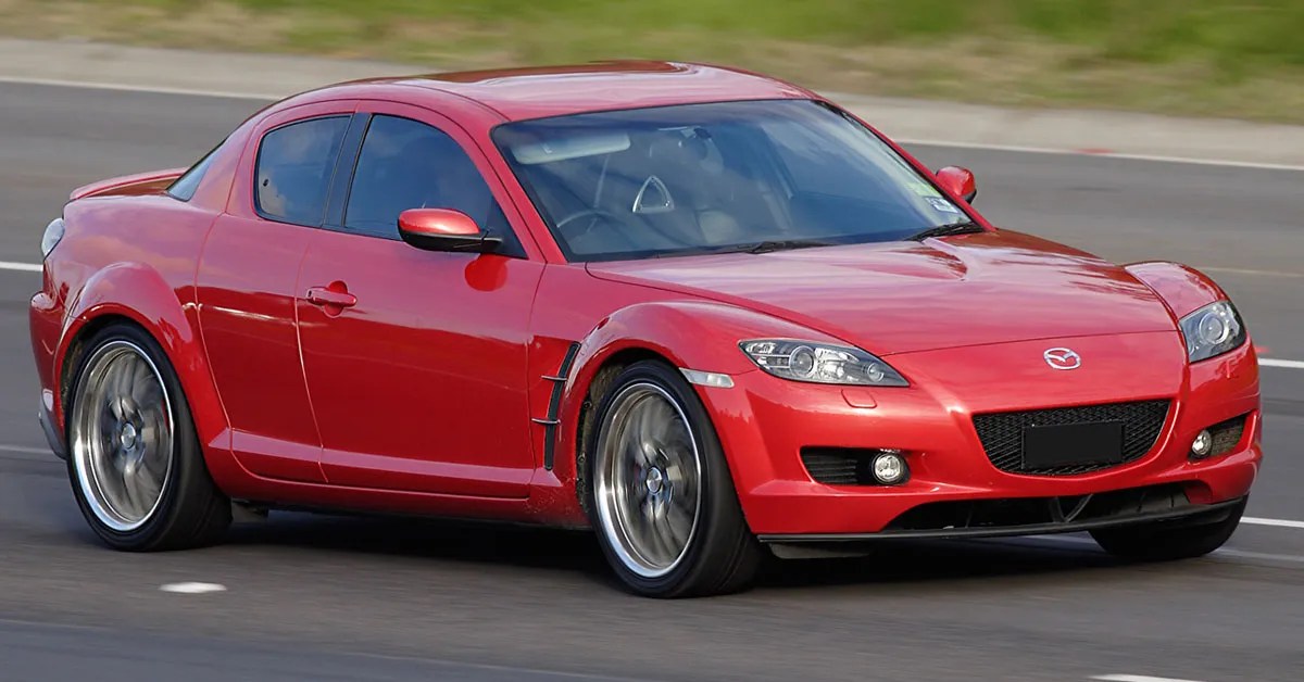 20 Cars That Surprisingly Ran On 2 Cylinder Engines