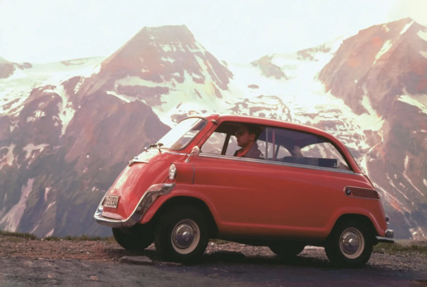 20 Cars That Surprisingly Ran On 2-Cylinder Engines