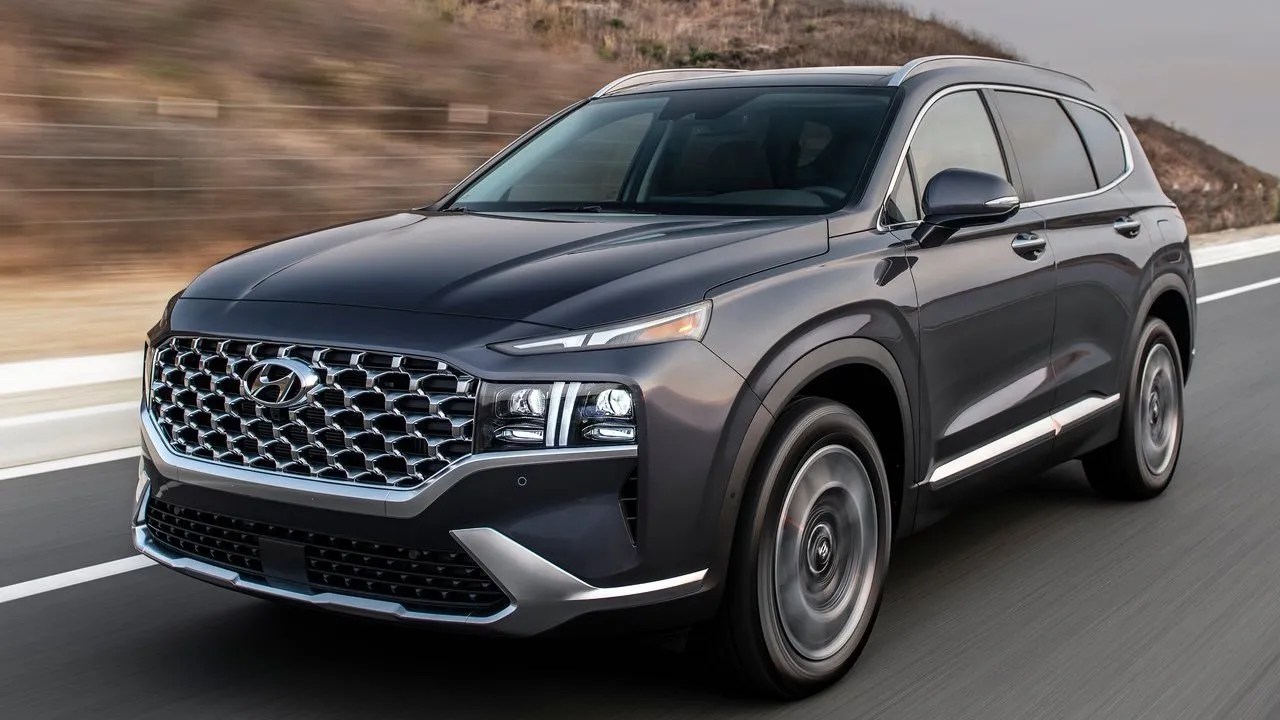 Here’s How The Toyota Highlander Stacks Up Against The Competition