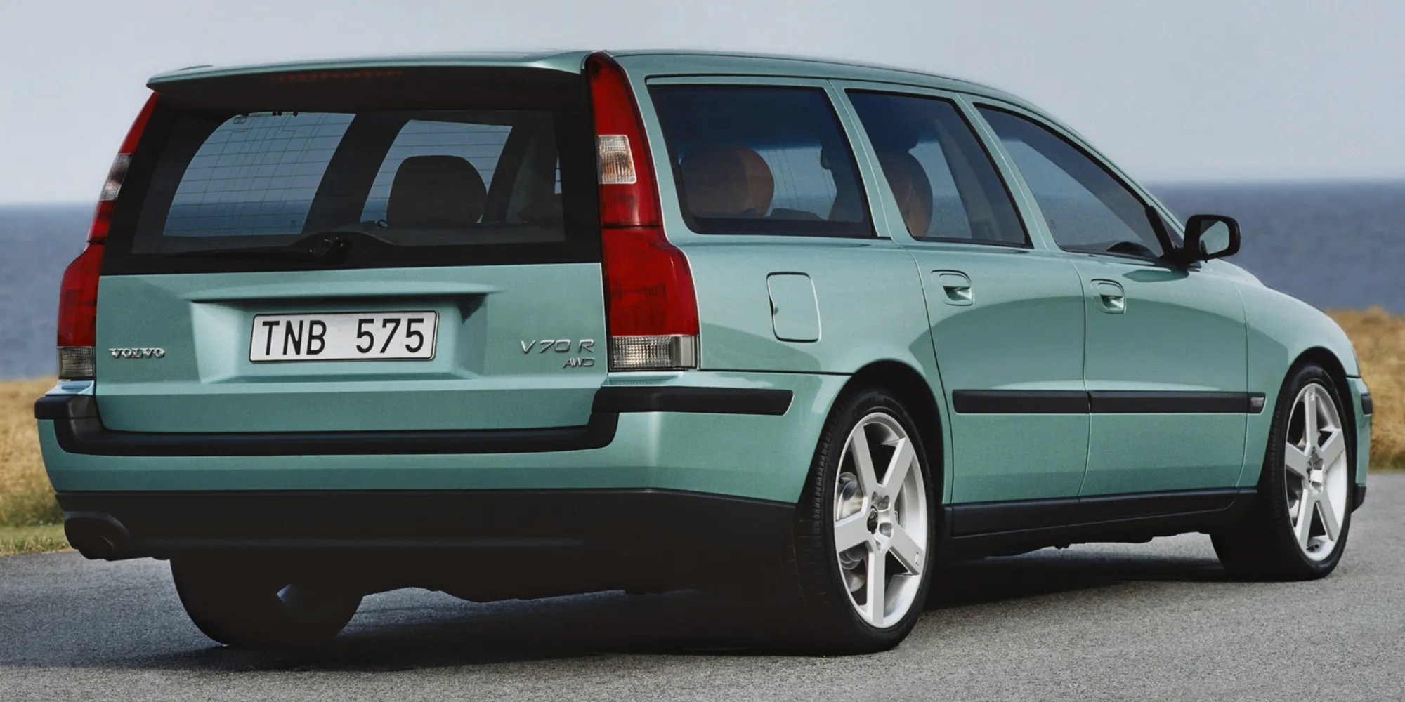 Volvo V70 R Costs, Facts, And Figures