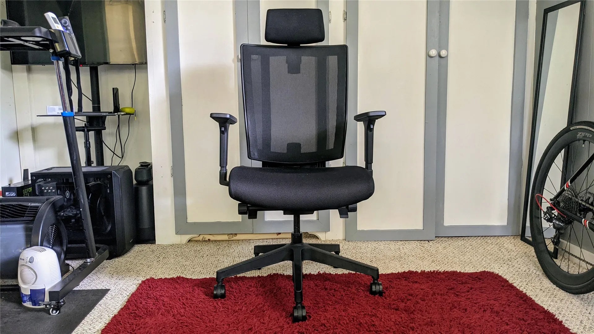Vari Task Chair Review Good Ergonomics at an Accessible Price