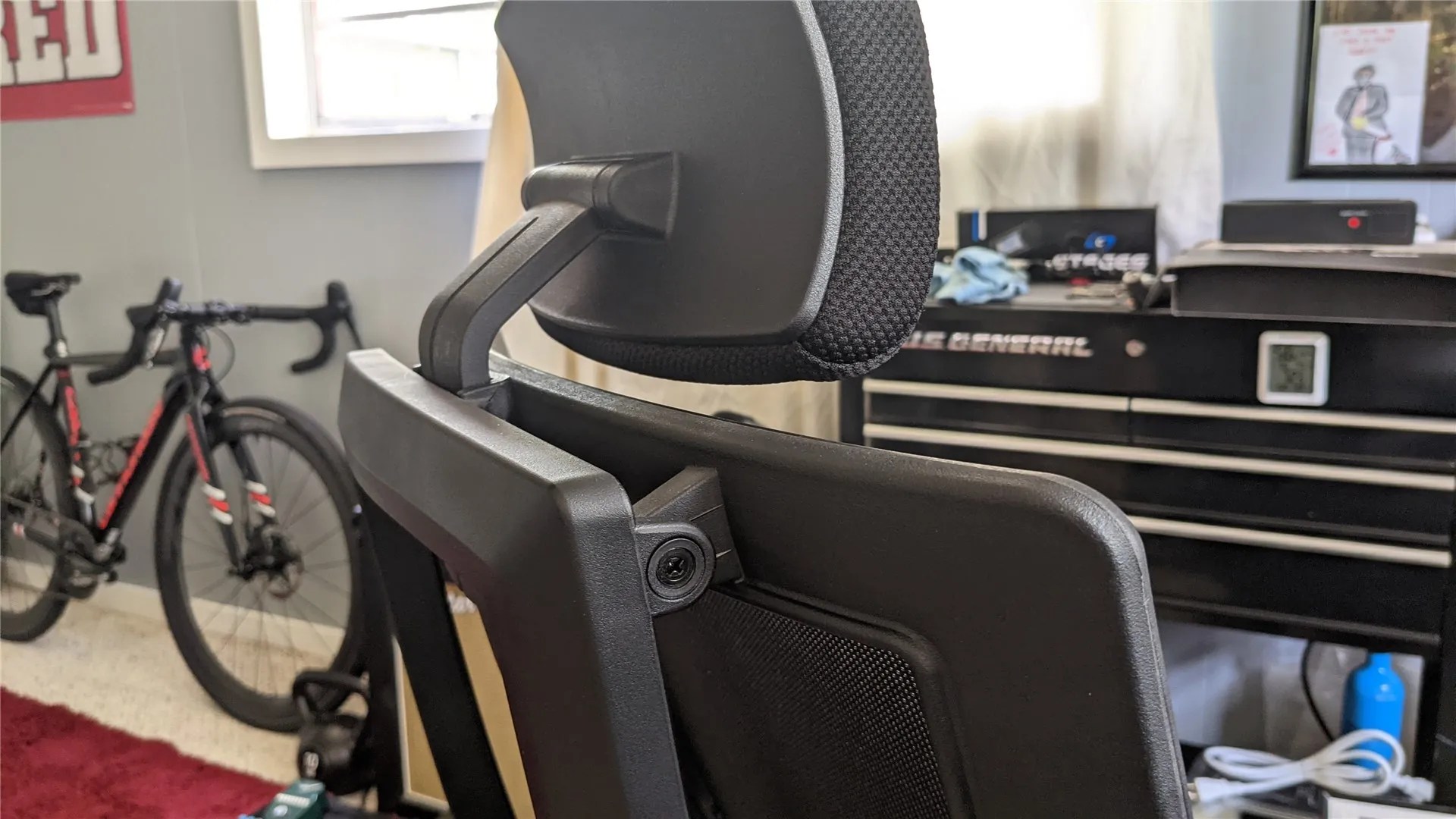 Vari Task Chair Review Good Ergonomics at an Accessible Price